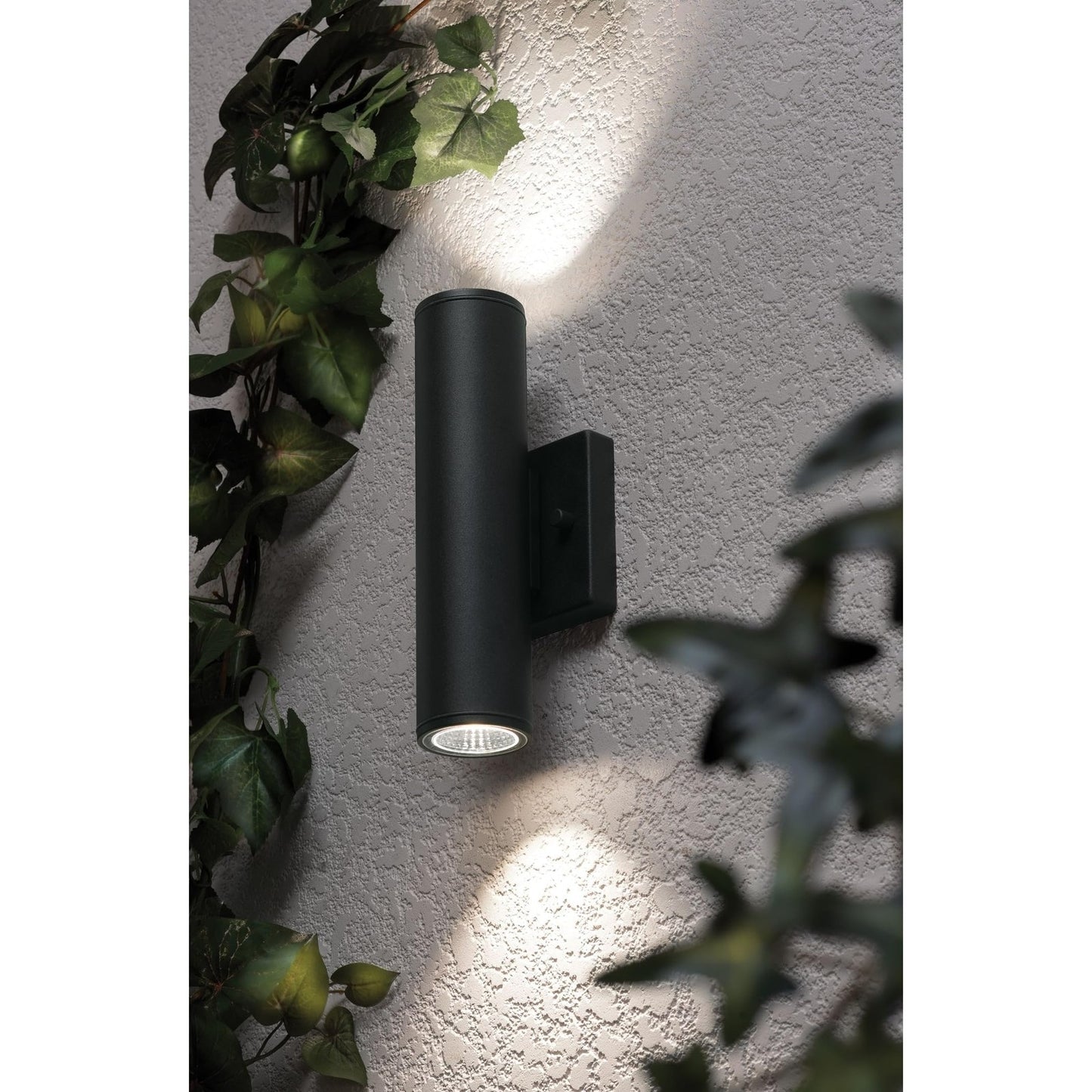 AFX Beverly BVYW0406LAJUDBK - 6'' Outdoor LED Wall Sconce - Black