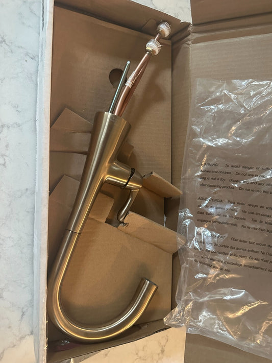 Delta Transitional Single Handle Bar Faucet with Swivel Spout - 1953LF-CZ