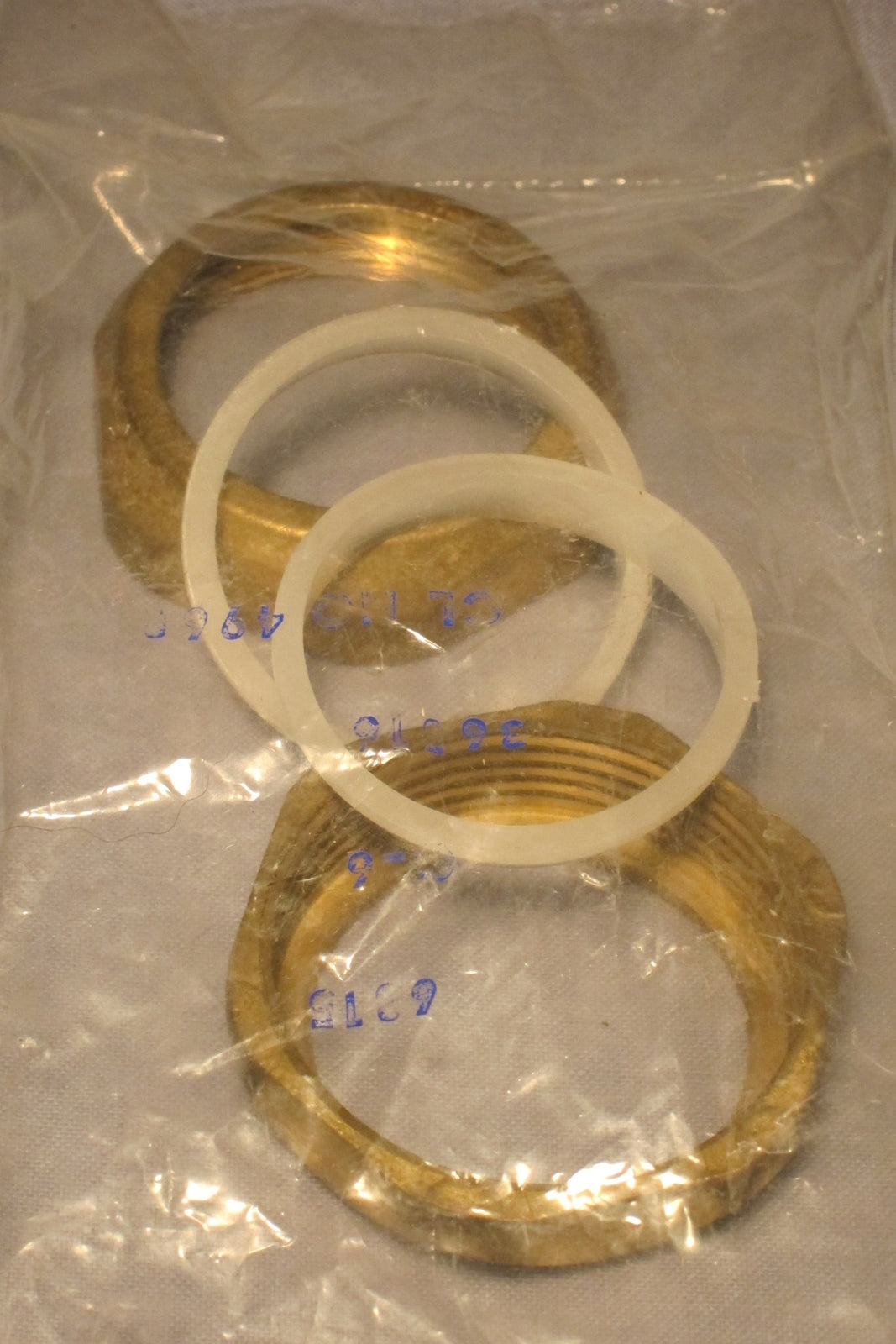 Kohler, 36516, Nut and Gasket Assembly