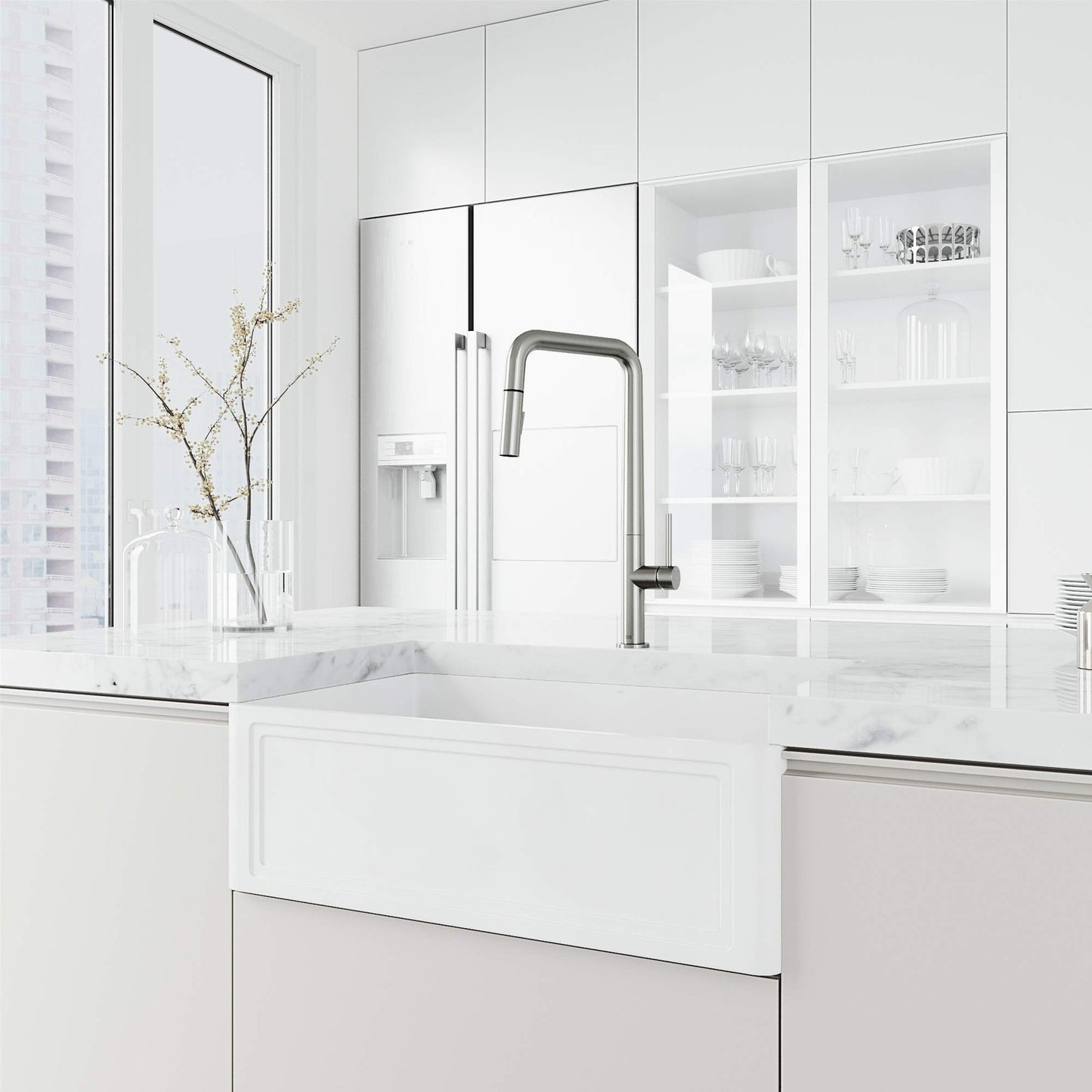 VIGO VG02013ST Parsons 18'' Single Handle Pull-Down Kitchen Faucet Stain-Steel