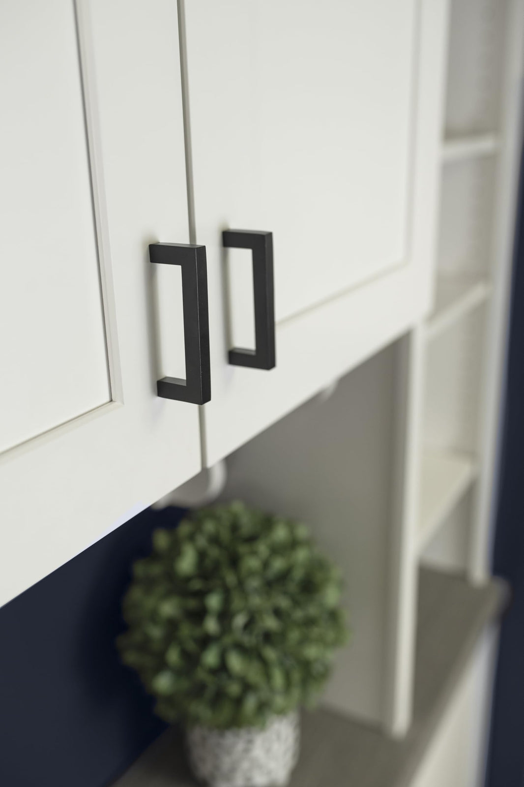 Hickory Hardware Kitchen Cabinet Pulls 3" Matte Black (Pack of 10)