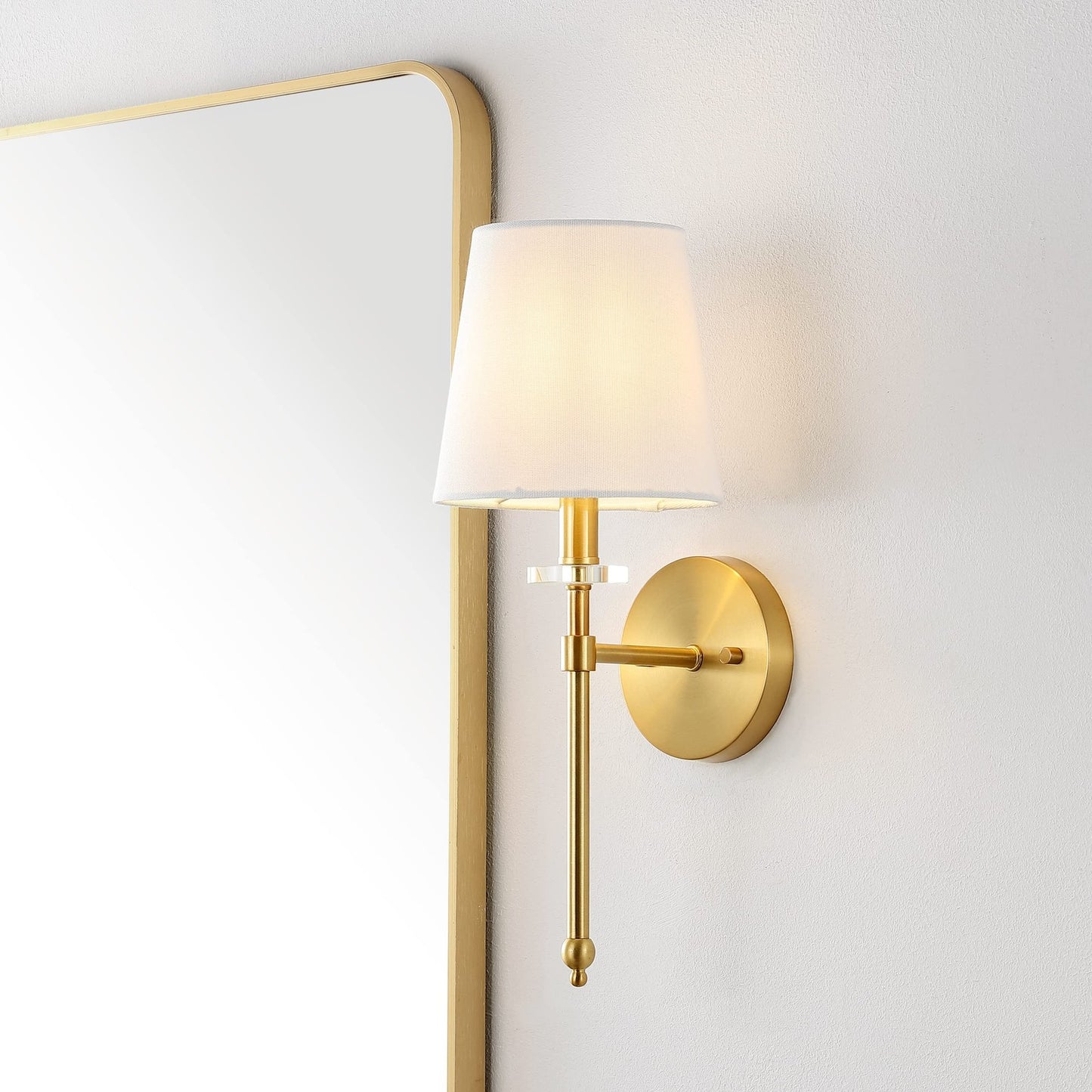 JONATHAN Y JYL9920A Olivia 6.5" 1-Light Modern Midcentury Iron Vanity Brass Gold